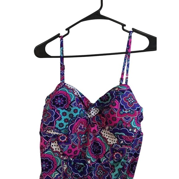 Assets One Piece Swimsuit Women's Size XL Multicolor Geometric Spanx - Picture 3 of 7